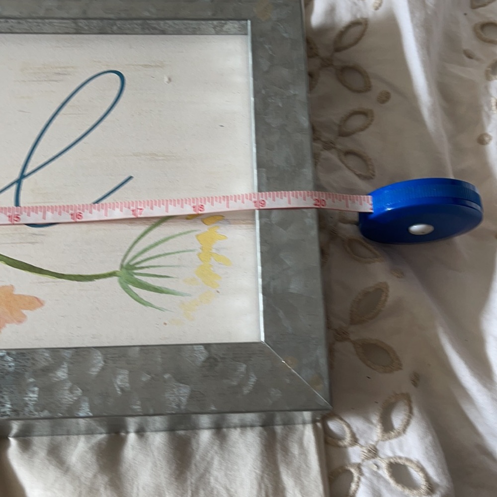 Hopeful wall decor. - Picture 2 of 5